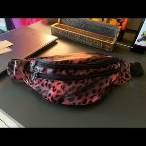 Leopard print fanny pack